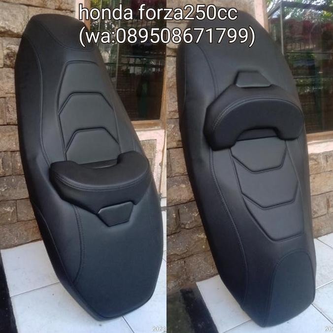 TERBARU - cover jok honda forza250