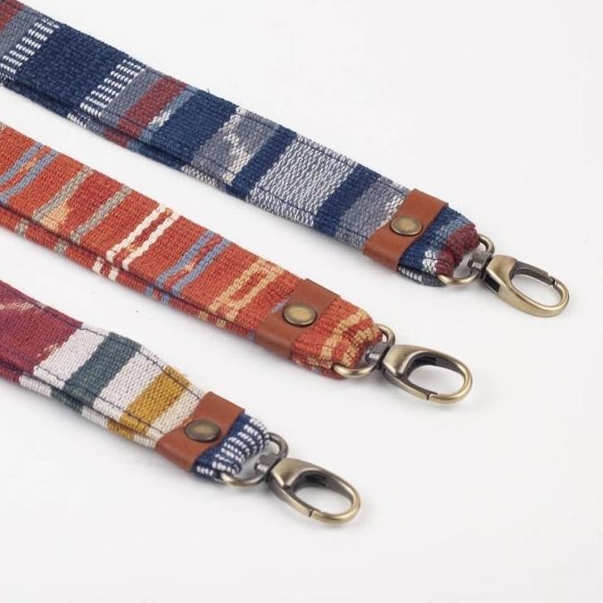 

TERBARU - Tali ID Card - Name Tag - Gantung ID Card Lanyard Tenun Ikat | Noesa