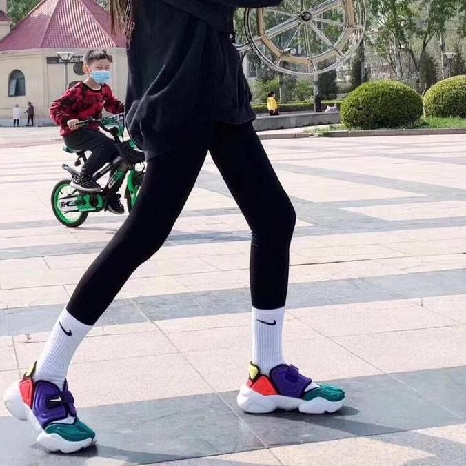 Sepatu Wanita Nike Air Aqua Rift - Multicolour