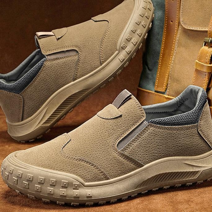 Sepatu Slip On Pria Sepatu Sneakers Sepatu Casual Kulit Formal Sepatu Kerja