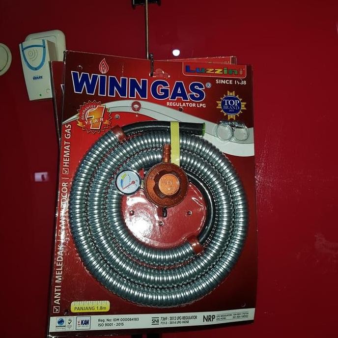 Regulator set Silver Gas by winn gas