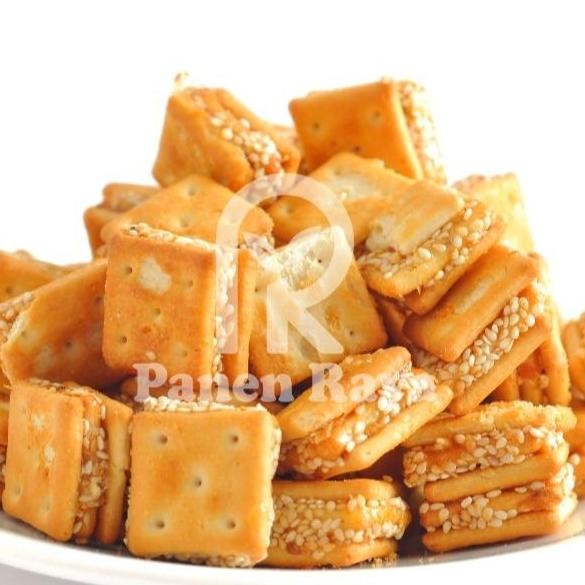 

Kue Biskuit Malkist Gula Karamel Wijen