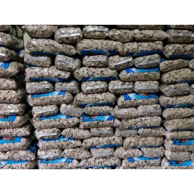 

KERUPUK AMPLANG IKAN TENGGIRI KERUPUK MENTAH KEMASAN 1KG Krupuk Cemilan Kering