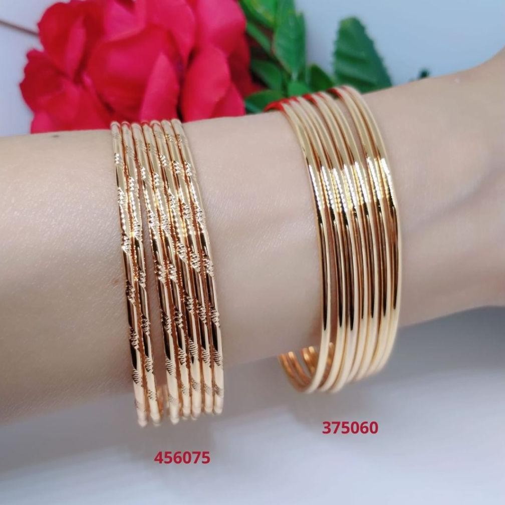 Gelang Tangan Satu Set Kroncong Wanita Titanium Xuping Perhiasan Aksesoris Fashion Lapis Emas Anti K