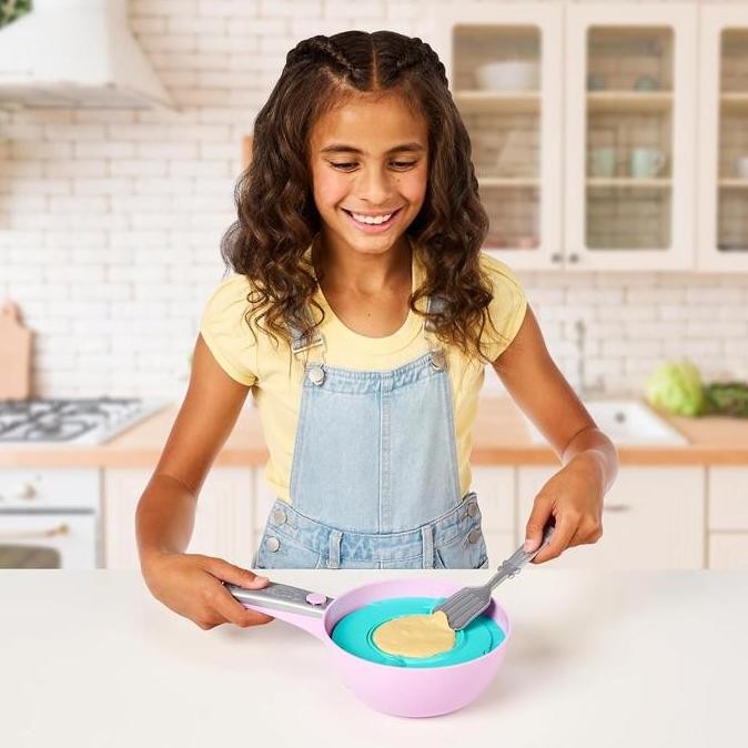 

TERBARU|READY STOCK|BEST SELLER| COOKEEZ MAKERY PANCAKE TREATZ, MAKE YOUR PANCAKE, MIX & FLIP YOUR SURPRISE PET !!!!!