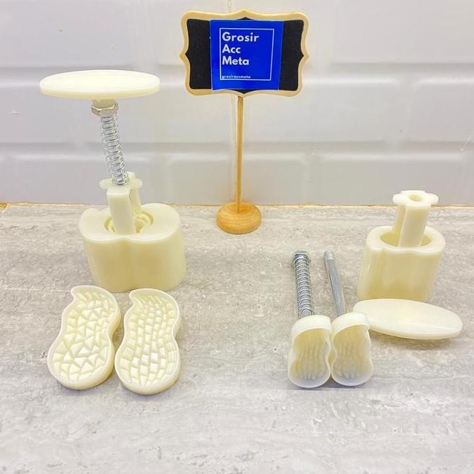 CETAKAN KUE BULAN / CETAKAN KUE KACANG / CETAKAN KACANG SKIPPY