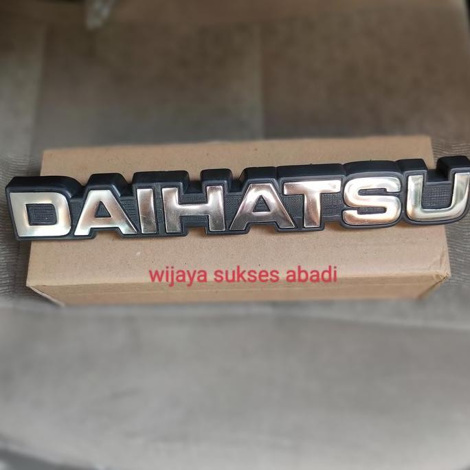 EMBLEM DEPAN LOGO DAIHATSU DI GRILL TAFT GT/ HILINE/ ROCKY ORIGINAL DAN TERPERCAYA