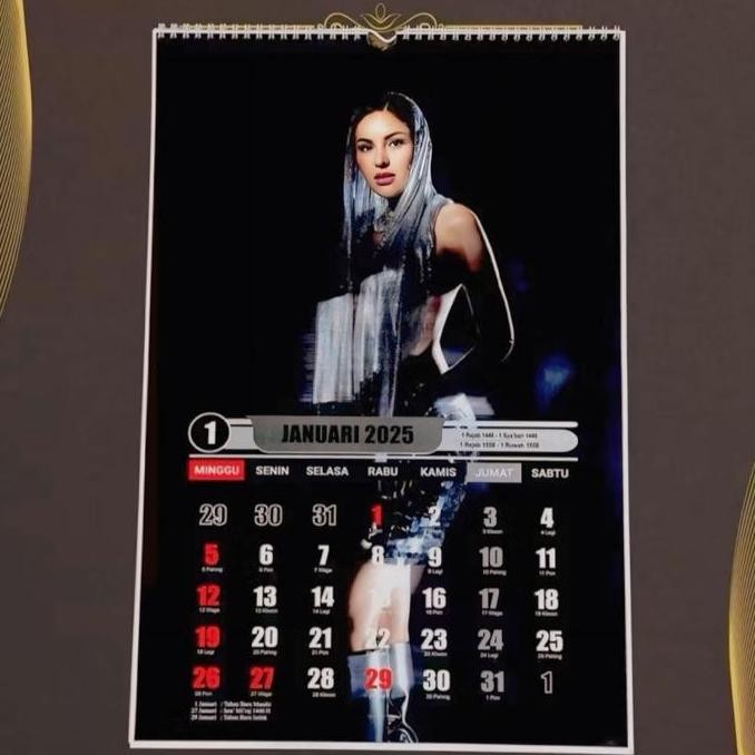 

Exclusive Nikita Mirzani Merchandise 2025 - Kalendar Dinding Co