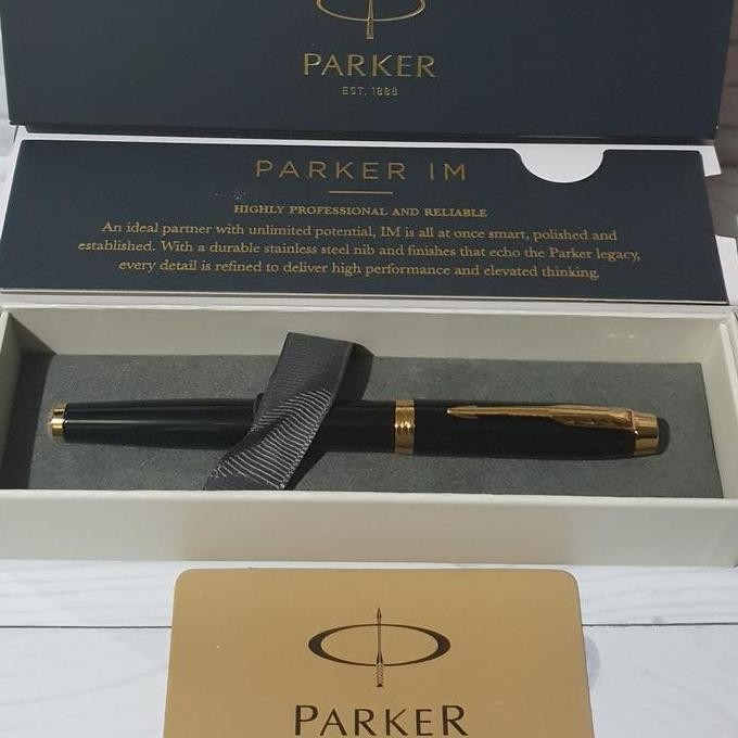 

HOT SALE! Pulpen Parker Original IM New LQ Black GT Roller Ball Free Grafir Nama Stationery