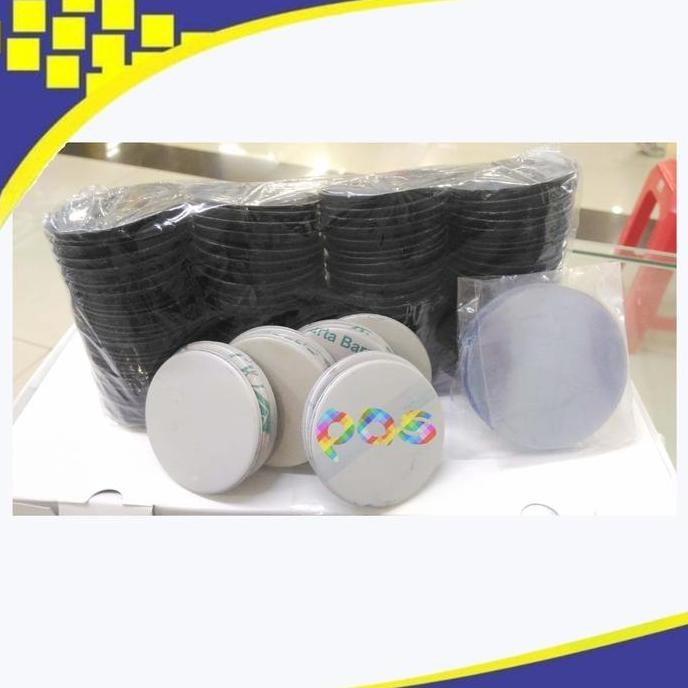 

Bahan baku Pin 58mm Hitam polos