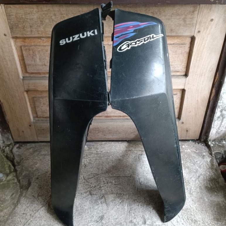 cover sayap tebeng suzuki crystal orinal