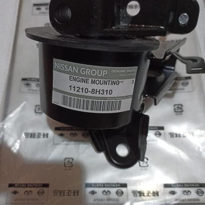 engine mounting Nissan x-trail t30 kanan