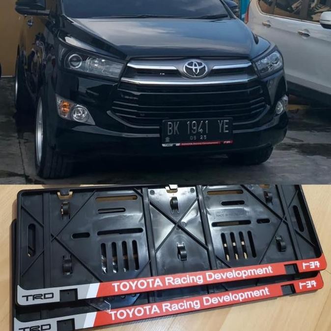 dudukan plat nomor mobil Innova TRD