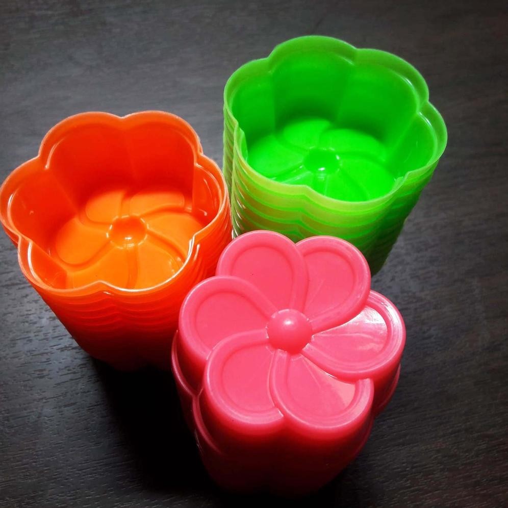 

Cetakan Plastik Kue Kukus Isi 12- Cetakan Puding Agar Putu Ayu Talam Jelly Bunga Jasmine Sakura Mawar Tulip Teratai Viral