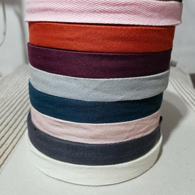 

Twill Tape Cotton Bias Tape Bisban Katun 2Cm
