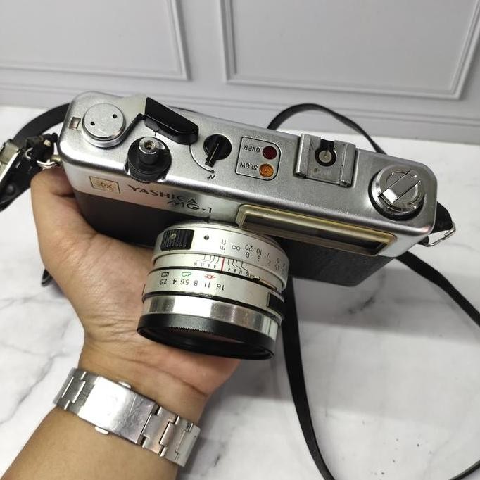 Yashica MG-1 Kamera Analog Second