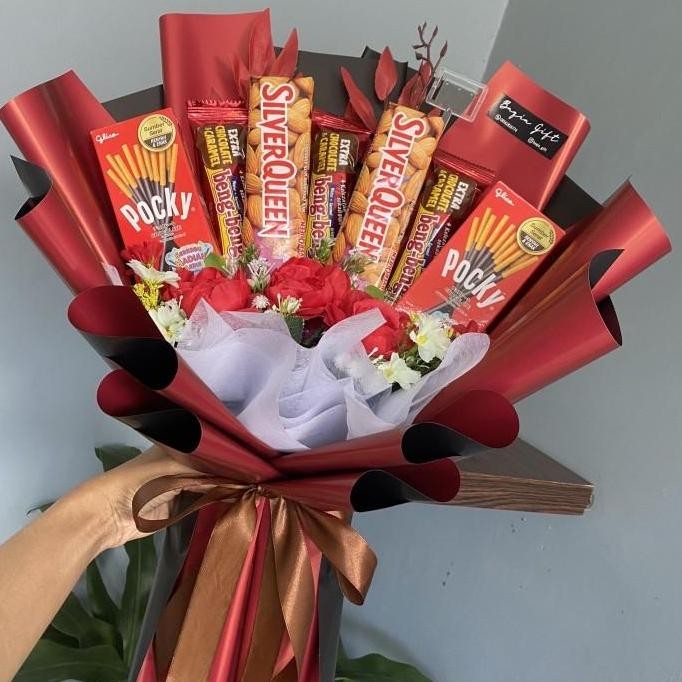

bouquet snack/buket bunga premium hadiah ulang tahun,wisuda,kelulusan