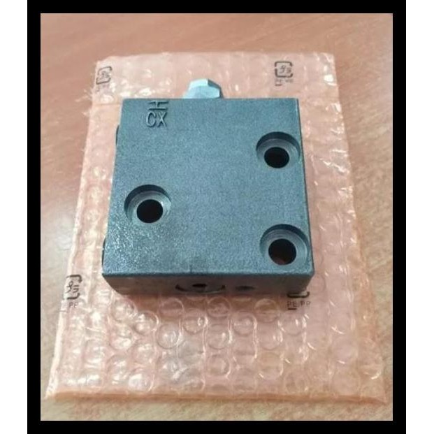 GRATIS ONGKIR REDUCING VALVE 723-40-71800 7234071800 723 40 71800 PC200-7 PC200-8 