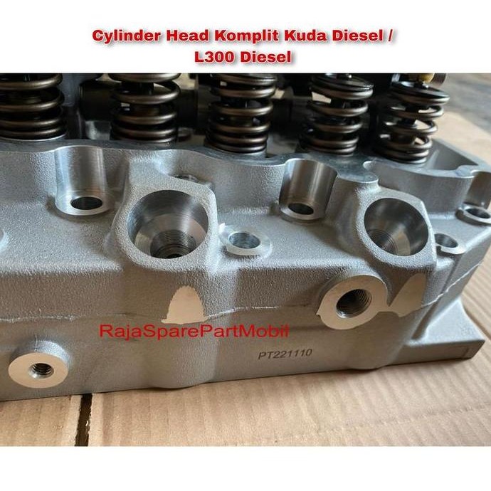 Cylinder head Kuda diesel / L300D / 4D56C ASSY