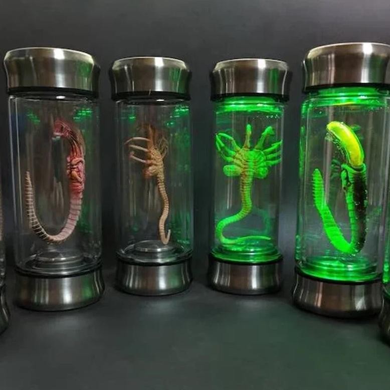 

Alien Glow Jar Xenomorph Specimen Facehugger Embryo Glass Jar Led Home Decoration Crafts Sculpture Prop