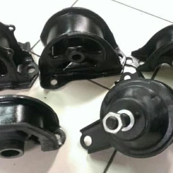 Engine mounting set. CRV GEN1