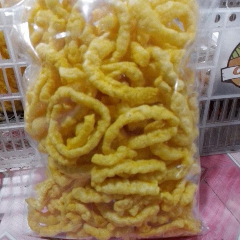 

Best Seller Lanting Kuning / Slondok Oleholeh Khas Karanganyar Kebumen