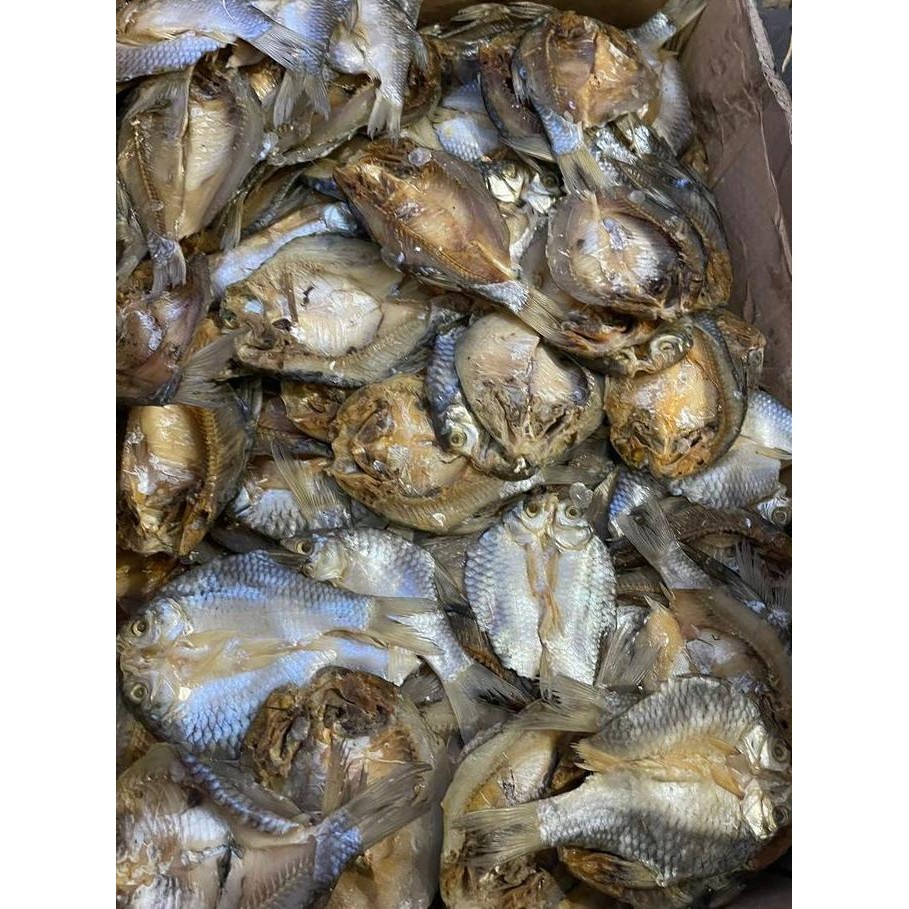 

Ikan Asin Tawes Super / Ikan asin tawes Belah 500gr