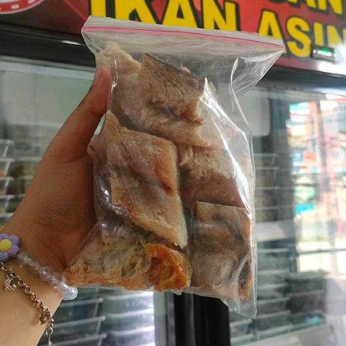 

IKAN ASIN JAMBAL ROTI JURAGAN IKAN ASIN