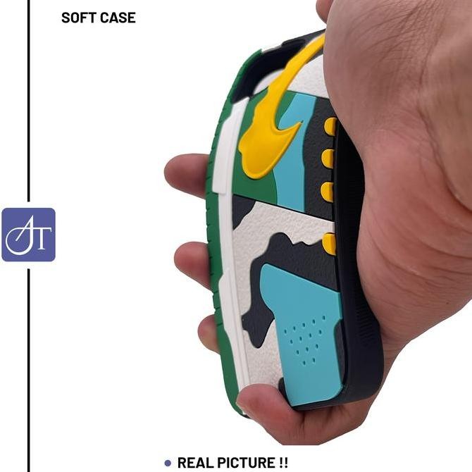 SoftCase iPhone 12Pro Max / 12/ 12 Mini 11/ 11 Pro / Xs / Xr Case Nike