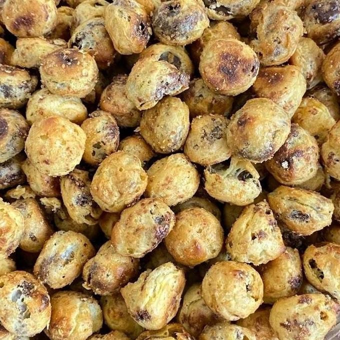

Sus Coklat Soes Coklat Pak 250 Gram Snack Food Cemilan Biskuit Cookies Cokelat Camilan Kering Manis Makanan Chocolate Susu Biscuit Cream