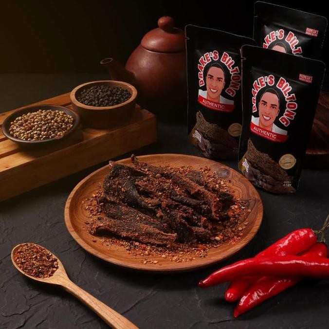 

Chilli Stick Biltong Dried Beef - Camilan Daging Sapi Kering Afrika Selatan