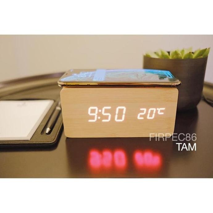 

WOOD CLOCK LED Jam Meja Kayu, Alarm, Temperatur dan WIRELESS CHARGER TL