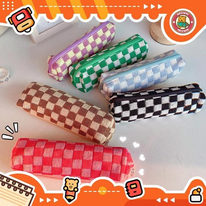 

Tempat Pensil Kain Rajut Korea Motif Kotak-Kotak INS PC0199 - Pencil Case