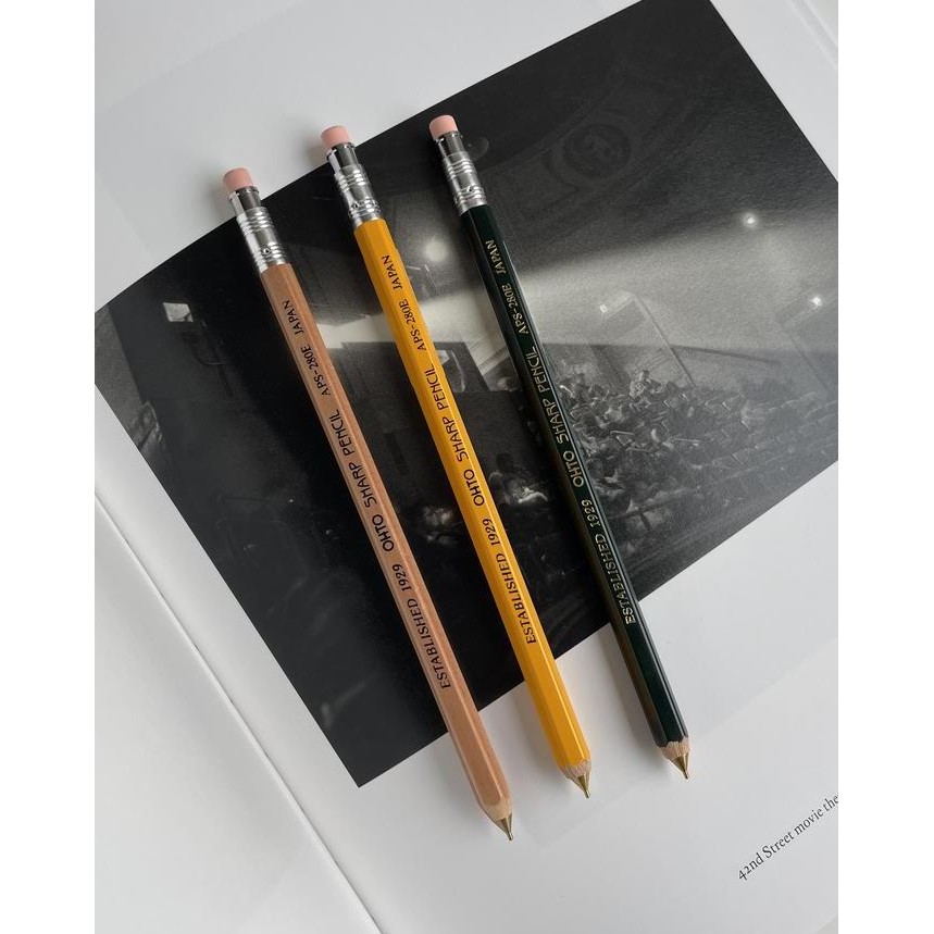 

Pensil Mekanik / Pensil Mekanik Aesthetic / Mechanical Pencil 0.5 Wood Classic Series New Stok