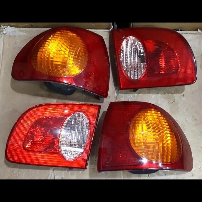Stoplamp-All-New-Corolla-1-8-AE112-Conquest-97-00