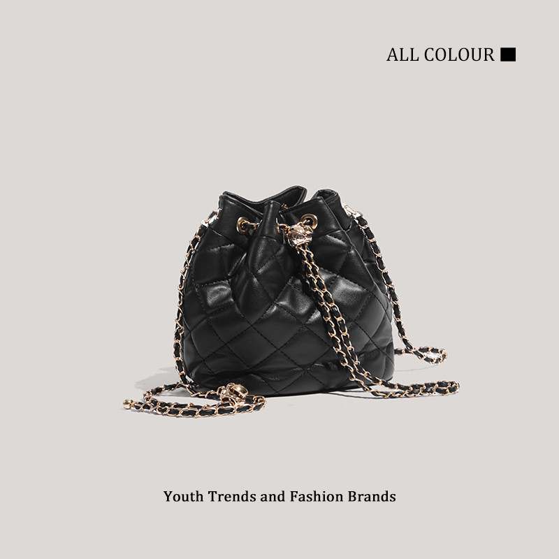 CHARHP&KEJNT Tas Ember Rantai Quilted Gaya Chanel Kecil2025Tas selempang bahu tunggal serbaguna baru