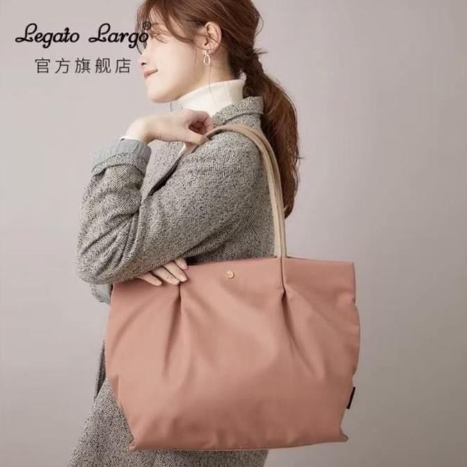 

Anello Legato Largo Burden Free Japan