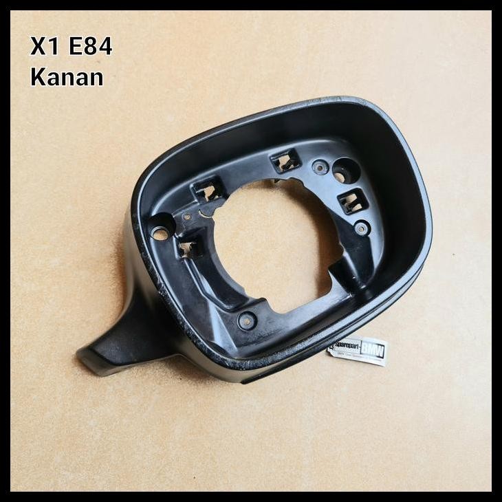BEST DEAL FRAME COVER DEPAN SPION KANAN BMW X1 E84 