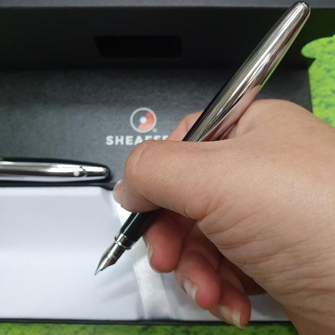 

TERMURAH - Pulpen Sheaffer Original VFM Chrome Plated Fountain Pen Free Ukir Nama