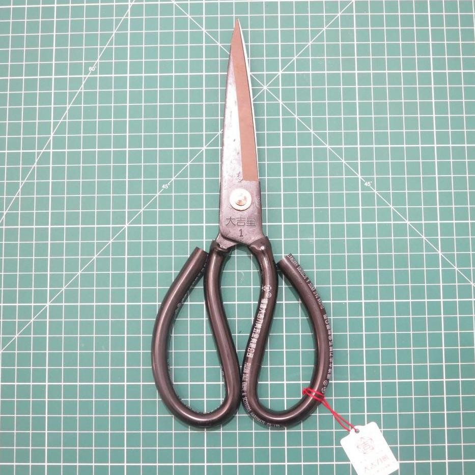 

Gunting kodok DAJI DJ-256 (A1) Besi Hitam jumbo / Gunting serbaguna / Gunting seng kawat RB2