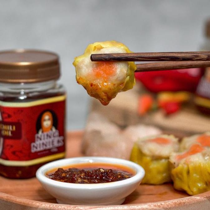 

Chili Oil Sambal Minyak Chilli Cabai Ning Niniek Cocok Cocolan Dimsum GM