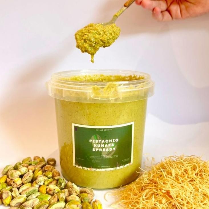

Pistachio Kunafa Spread 1KG / isian Coklat Dubai Nugi
