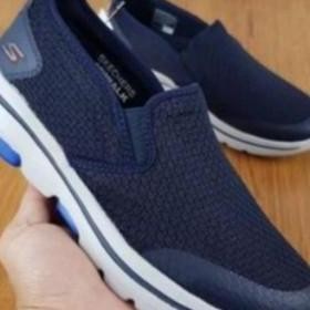 Sepatu Slip On Pria Skechers Go Walk 5