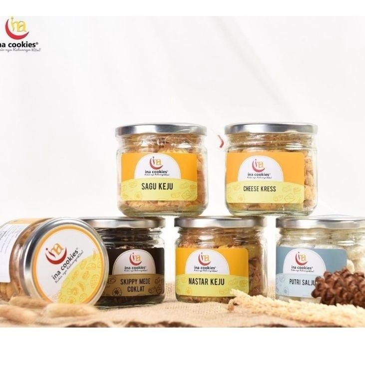 

Ina Cookies Jar Toples Kaca Nugi