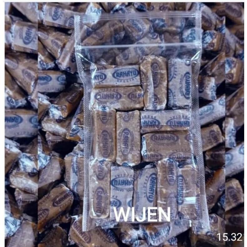 

dodol wijen kekinian 1kg juaranya dodol khas Garut yg enak manis legit fresh Nugi