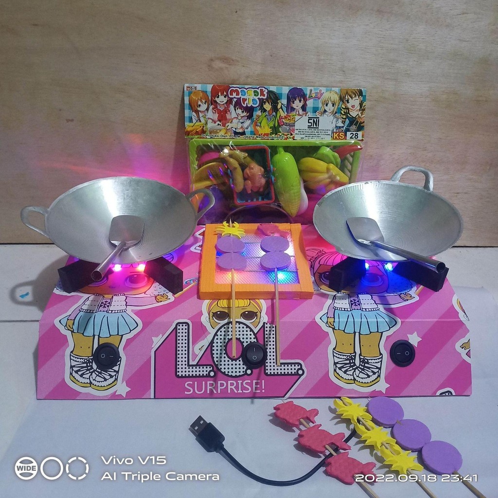 MAINAN ANAK KOMPOR LED BISA NYALA