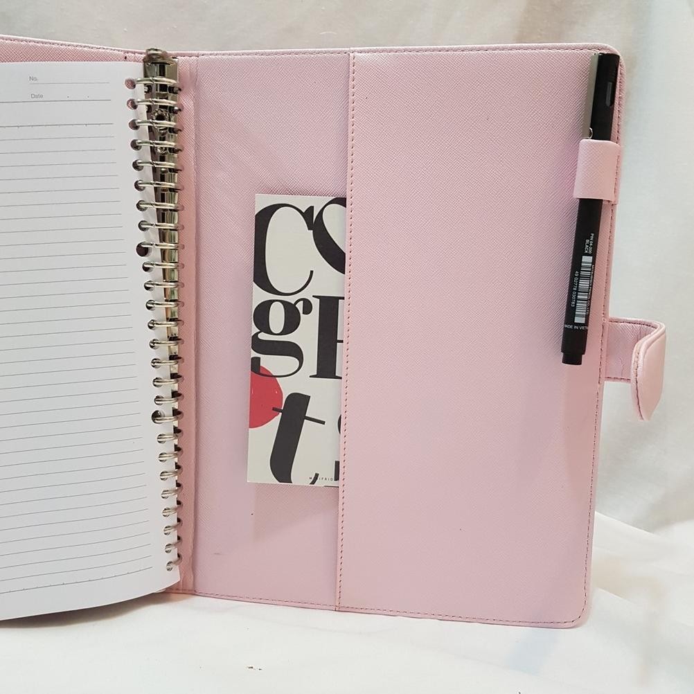 

Big Sale Flashee Binder Polos Warna Pink Muda Ukuran B5 Ring 26 Eksklusif Binder Sekolah Isi Ulang COD .,