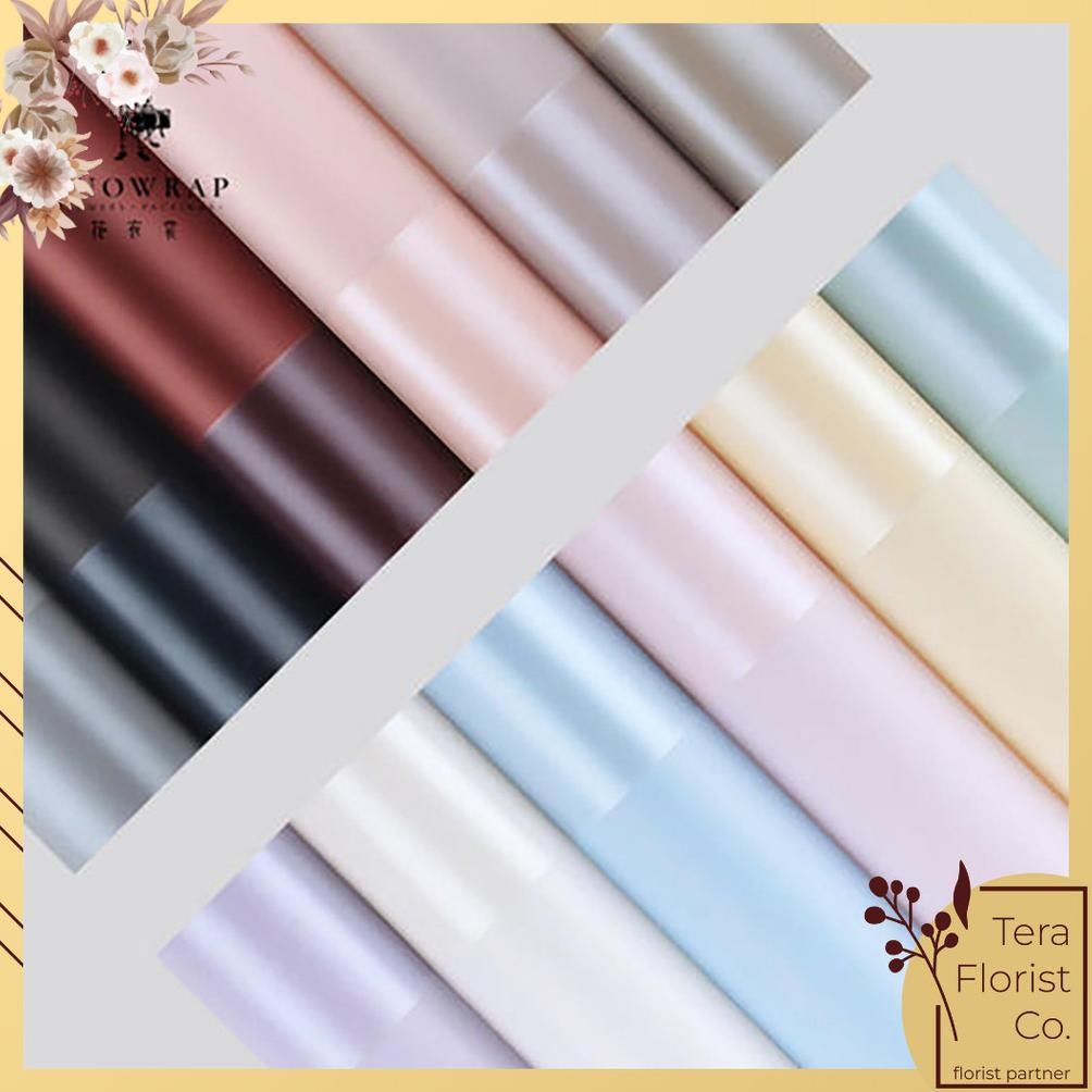 

20 Lembar Cellophane List Frame Glossy Kertas Bunga Flower Wrapping Kertas Buket Wrap Paper Bungkus Bouquet Waterproof Pembungkus Kado P.PPQ Nugi