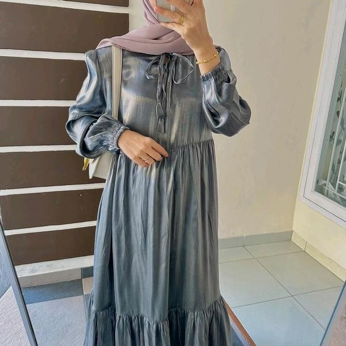 Midi Dress Kode SM Shimmer Luxury Tali Leher Kekinian Polos Wanita Cantik Muslim Nyaman