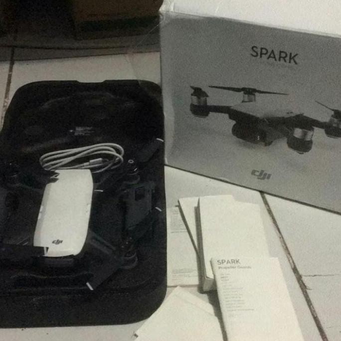 drone dji spark basic 2 baterai